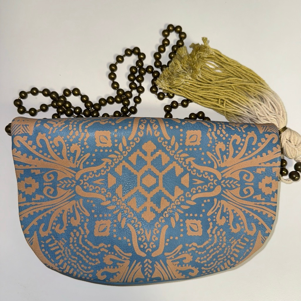 T-Shirt & Jeans Crossbody Bag Blue/Tan with Tassel Geometric ball chain Purse
